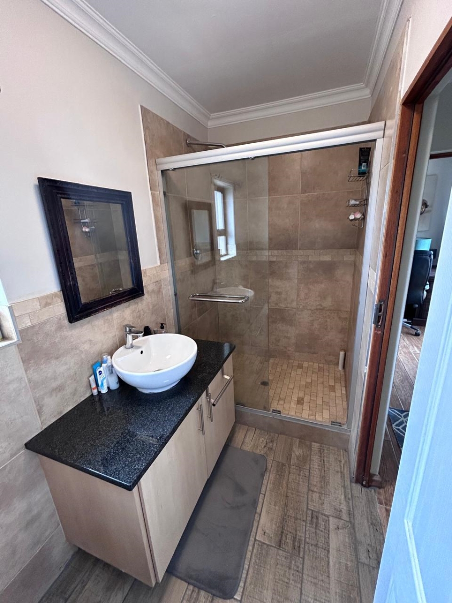 To Let 3 Bedroom Property for Rent in Melodie North West